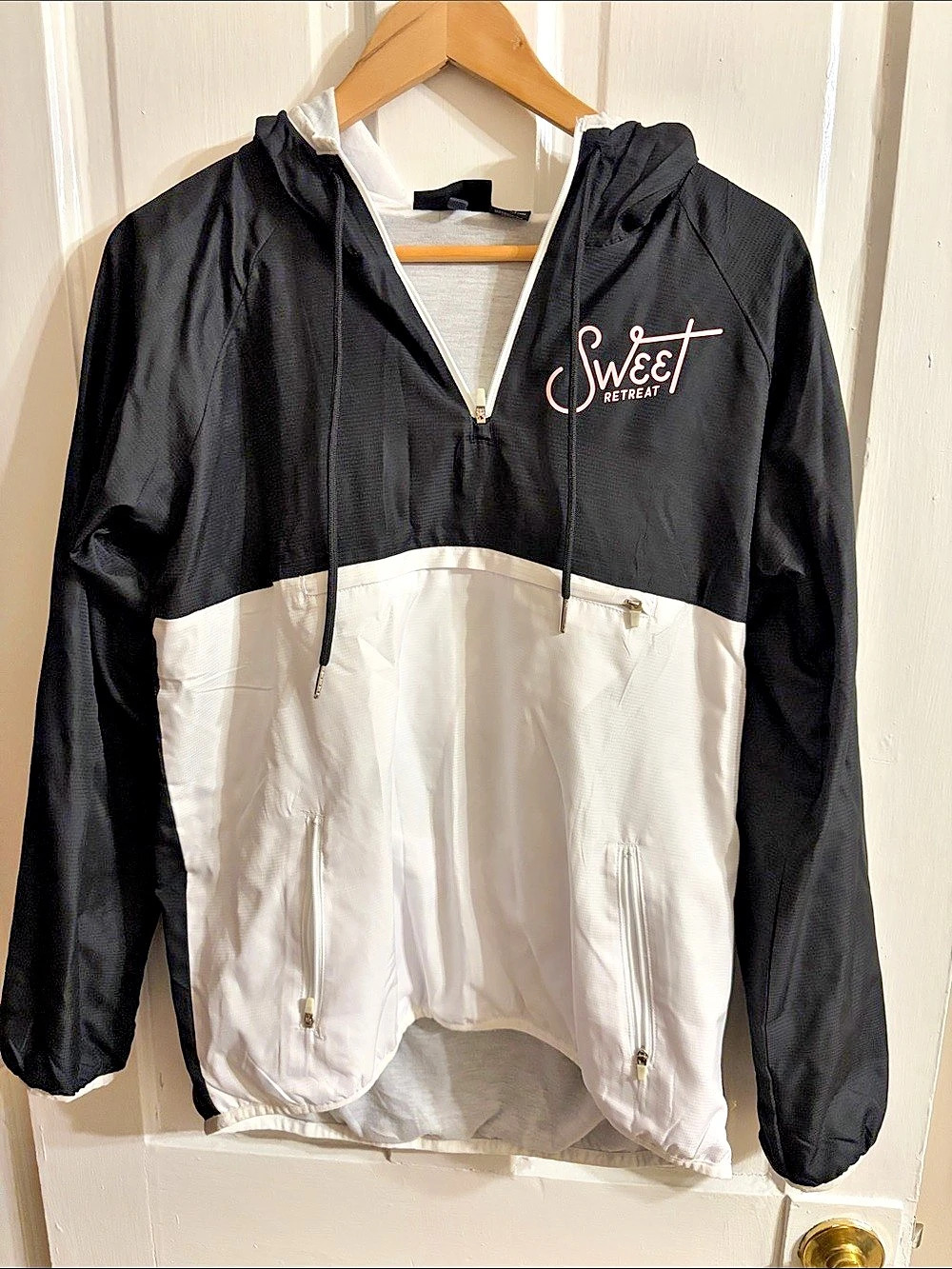 Pennant Color Block Windbreaker Size Small